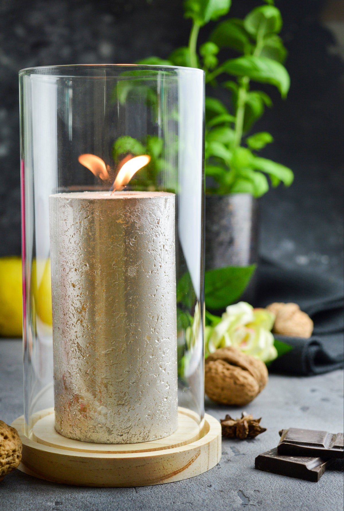 2er Set Windlicht aus Glas mit Holzteller für Stumpenkerzen