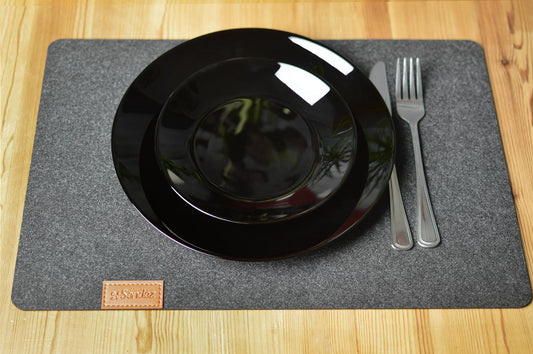 4 Tischuntersetzer aus Filz 43x29cm Platzmatte Tischset Platzset Tischmatte Telleruntersetzer Dunkelgrau