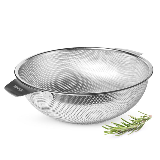 Edelstahl Küchensieb 28 cm mit 2 Griffen – Feinmaschiges Sieb aus Edelstahl 18/8 – Mattierte Oberfläche – Abgießsieb für Nudeln, Gemüse, Mehl – Robustes Küchensieb